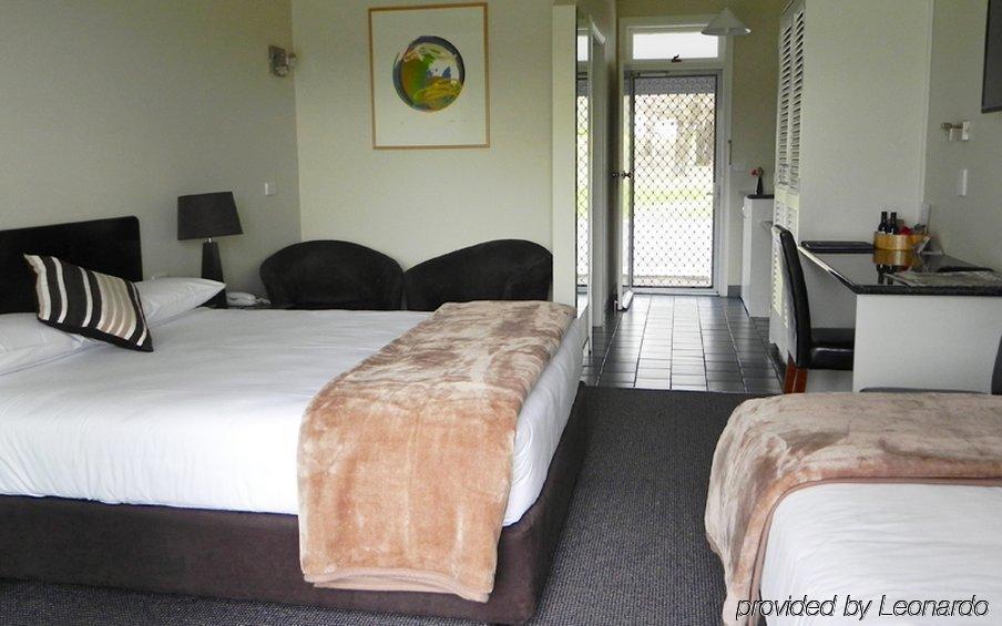 Moore Park Inn อาร์มีเดล ภายนอก รูปภาพ
