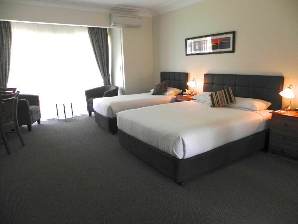 Moore Park Inn อาร์มีเดล ห้อง รูปภาพ